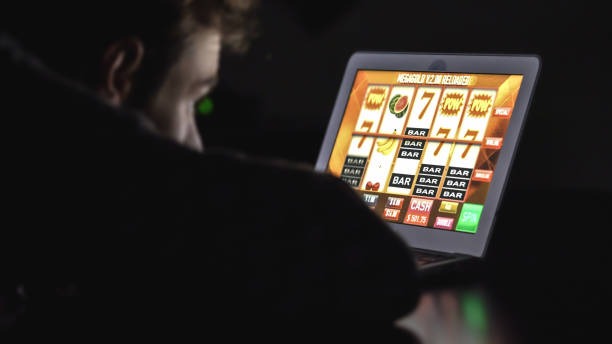 Antarmuka aplikasi sadewa77 menampilkan jadwal waktu tutup pasar untuk meja live dealer